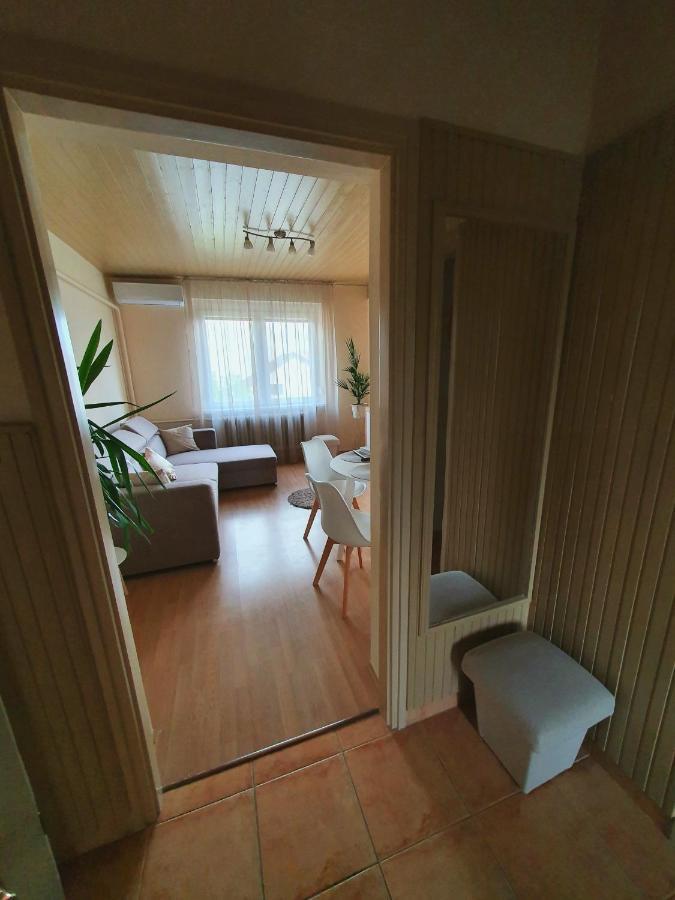 Apartman Ilike Balatonfured Exterior photo