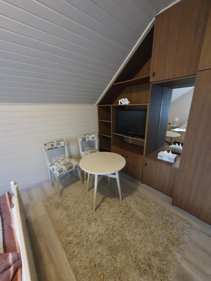 Apartman Ilike Balatonfured Exterior photo